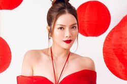 Lý Nhã Kỳ: 'Tôi từng yêu doanh nhân, một năm gặp được mấy lần'