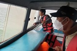 Vụ chìm ca nô ở Cửa Đại: Nỗ lực tìm kiếm 2 nạn nhân còn mất tích
