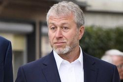 Roman Abramovich không còn quản lý CLB Chelsea nữa
