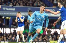Ngoại hạng Anh: Chiến thắng đầy nhọc nhằn của Man City