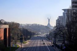 Quân đội Nga tạo hành lang an toàn cho người dân rời khỏi Kiev