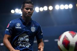 Tuyển thủ Thái Lan tiết lộ bí quyết thành công của Messi Thái