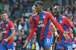 Soi kèo nhà cái Crystal Palace vs Stoke. Nhận định, dự đoán bóng đá Cúp FA (2h30, 2/3)