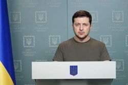 Tổng thống Ukraine tuyên bố bảo vệ Kiev là 'ưu tiên chính'