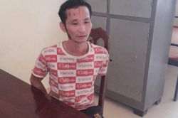 Kẻ giết cha đã bị bắt sau 4 ngày trốn vào rừng