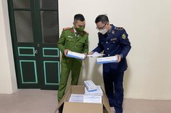 Quản lý thị trường thu 900 bộ kit test COVID-19 không hóa đơn hợp lệ