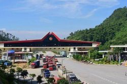 Thí điểm giao nhận hàng hóa 'không tiếp xúc' qua Trung Quốc