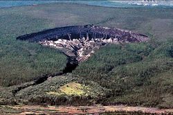 Bí ẩn âm thanh ma quái phát ra từ 'cổng địa ngục' Siberia