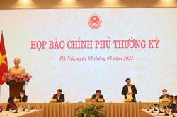 Còn quá sớm để coi Covid-19 là bệnh cúm mùa