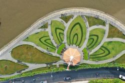 Diện mạo mới của bờ sông Sài Gòn với công viên hình hoa sen 8.700 m2