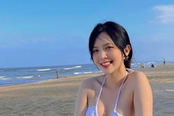 'Con gái hotgirl' của NSƯT Hoàng Hải hiếm hoi diện bikini