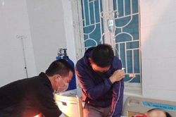 Mâu thuẫn giữa nhóm bạn, 3 nữ sinh rủ nhau ăn lá ngón tự tử