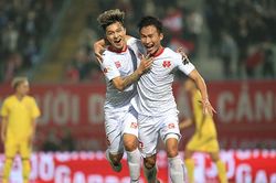 HLV Hoàng Văn Phúc: 'Sẽ là một V-League rất khó lường'