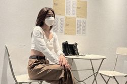 Hot girl Thanh Nhã khoe eo con kiến vì lý do đặc biệt