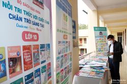 Nghệ An tổ chức Hội thảo sách giáo khoa mới