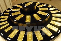 Giá vàng thế giới chốt phiên 3/3 tăng do căng thẳng Nga-Ukraine