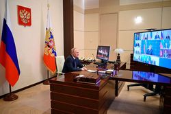Tổng thống Putin: Chiến dịch của Nga tại Ukraine tiến triển đúng kế hoạch