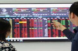 Những 'cơn khủng hoảng' chứng khoán Việt Nam sắp phải đối mặt