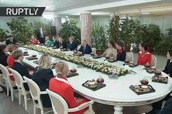 Ông Putin bác tin đồn áp thiết quân luật ở Nga