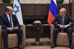 Thủ tướng Israel bất ngờ đến Moscow gặp ông Putin
