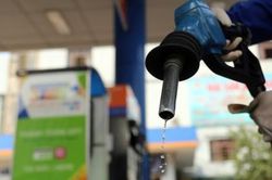 Giá dầu thô hôm nay tiếp tục tăng gần 7%