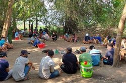 Bắt sới bạc quê đánh lớn