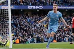 Man City 4-1 MU: De Bruyne rực sáng, MU vỡ mộng Top 4
