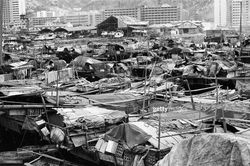 Cận cảnh cuộc sống của người nghèo Hồng Kông năm 1968