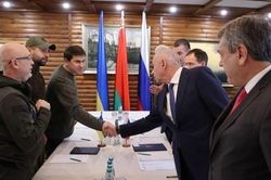 Nga - Ukraine đàm phán lần thứ ba lúc 21h hôm nay