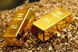 Giá vàng hôm nay 7/3: Chuyên gia, giới đầu tư nhận định vàng có thể tăng lên 2.000 USD/ounce?
