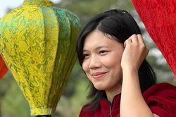 Ngày Quốc tế Phụ nữ 8/3: Thương lắm, tóc dài ơi…