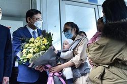 287 người Việt sơ tán khỏi vùng chiến sự tại Ukraine về nước an toàn