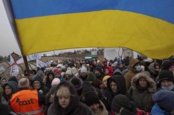 Ukraine tố Nga cản trở di tản, Moscow dọa cắt dòng chảy phương bắc 1