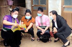 Truyền cảm hứng tới phụ nữ đồng bào dân tộc thiểu số