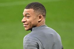 Mbappe sẵn sàng cho trận đại chiến Real