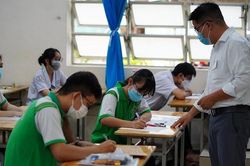 Cơ hội hay thử thách