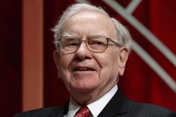 Warren Buffett trở lại top 5 người giàu nhất thế giới