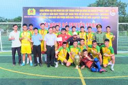 Đội Cảnh sát Cơ động vô địch Giải bóng đá truyền thống Công an tỉnh năm 2022