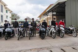 Đà Lạt: Xử phạt 18 thanh thiếu niên có hành vi quậy phá, bốc đầu, nẹt pô xe trên phố