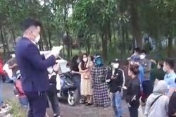 Hàng trăm 'cò đất' tranh nhau chốt lô ở khu vực khó quy hoạch điểm dân cư