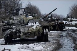 IMF cứu trợ Ukraine, Mỹ cáo buộc Nga có thể tạo chiến dịch 'cờ giả'