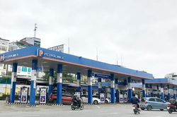 Giá xăng, dầu trong nước trước áp lực tăng mạnh
