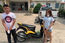 Cặp đôi hết tiền lại đi cướp bị bắt nóng trên phố ở TP.HCM