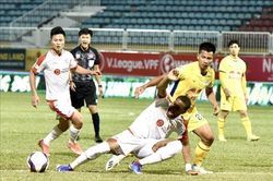 V.League 2022: Công Phượng tỏa sáng, Hoàng Anh Gia Lai vẫn không thể thắng