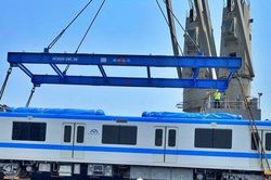 Tp.HCM: Nhập khẩu thêm 2 đoàn tàu tuyến Metro Bến Thành – Suối Tiên