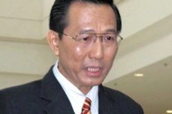 Khởi tố, bắt tạm giam cựu Thứ trưởng Bộ Y tế Cao Minh Quang