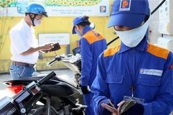 Giá xăng tăng lần thứ 7 liên tiếp trong năm, lên gần 30.000 đồng/lít