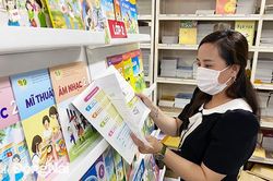 Giới thiệu sách giáo khoa mới cho năm học 2022-2023