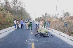 Kông Chro: 2 xe máy va chạm, 4 người thương vong
