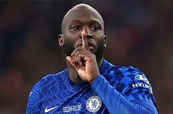 Lukaku sẵn sàng giảm lương để rời Chelsea